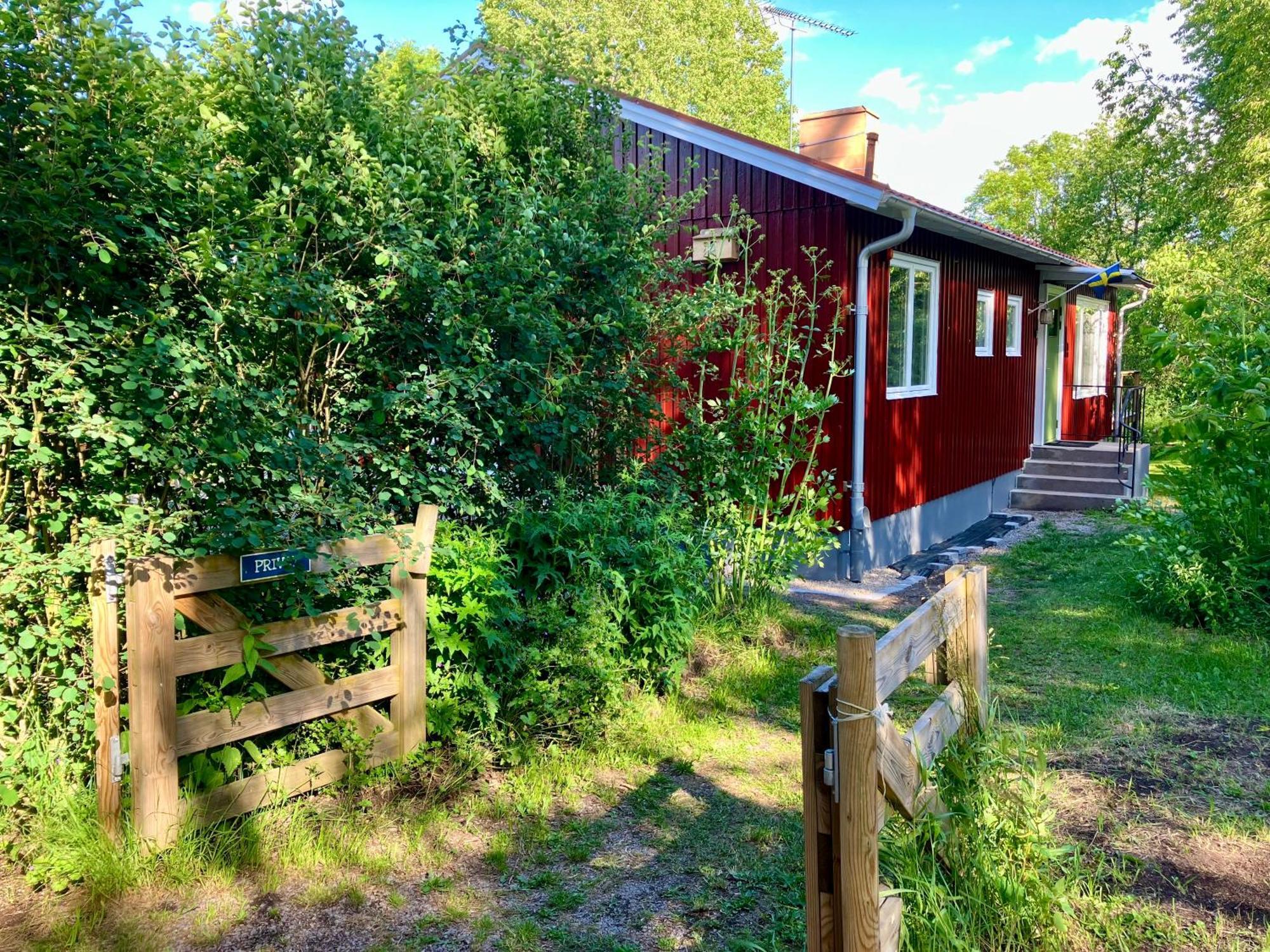 Lidhem Herrgard. Bed & Breakfast Och Mindre Laegenheter Vimmerby Esterno foto