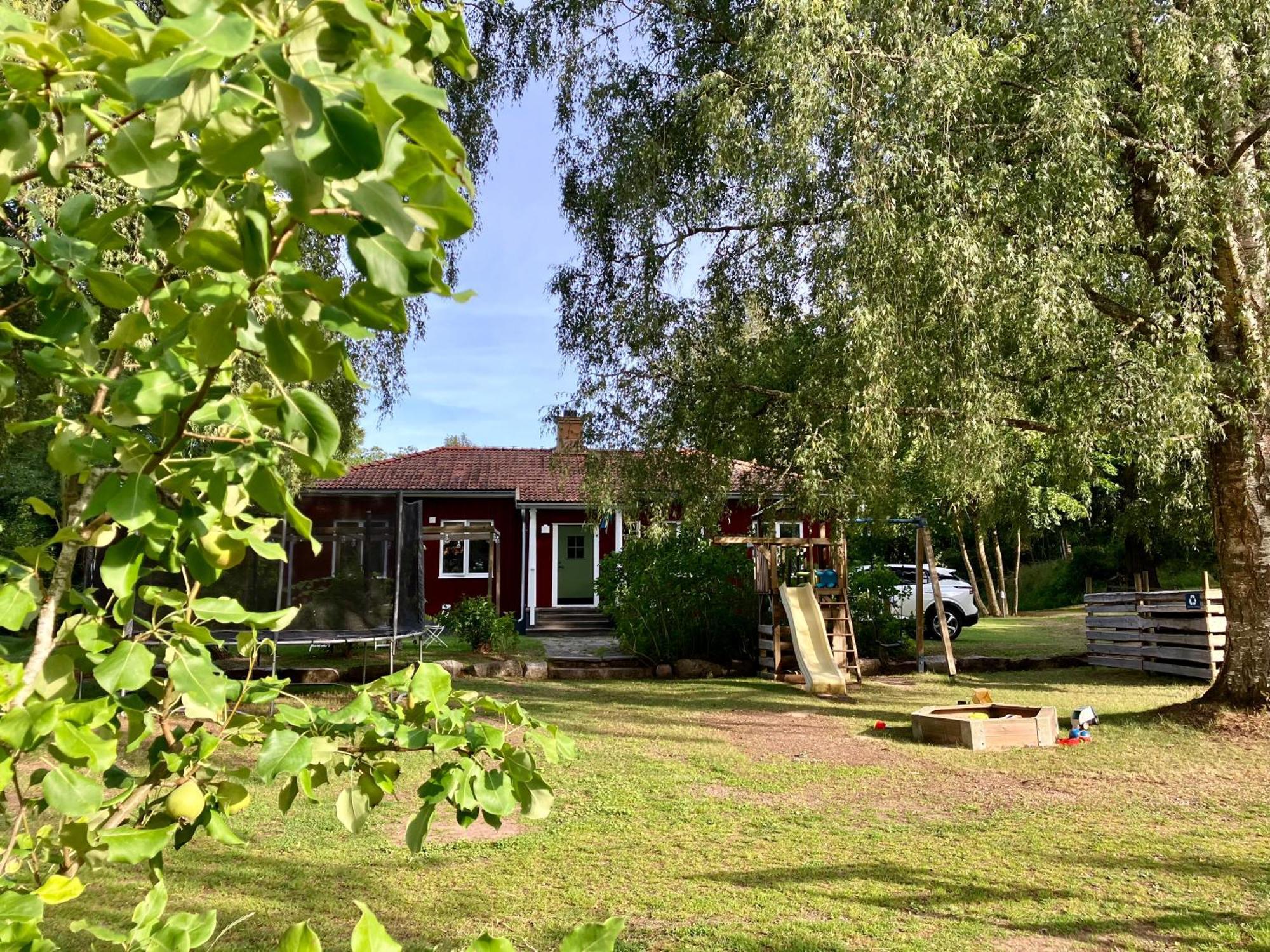 Lidhem Herrgard. Bed & Breakfast Och Mindre Laegenheter Vimmerby Esterno foto